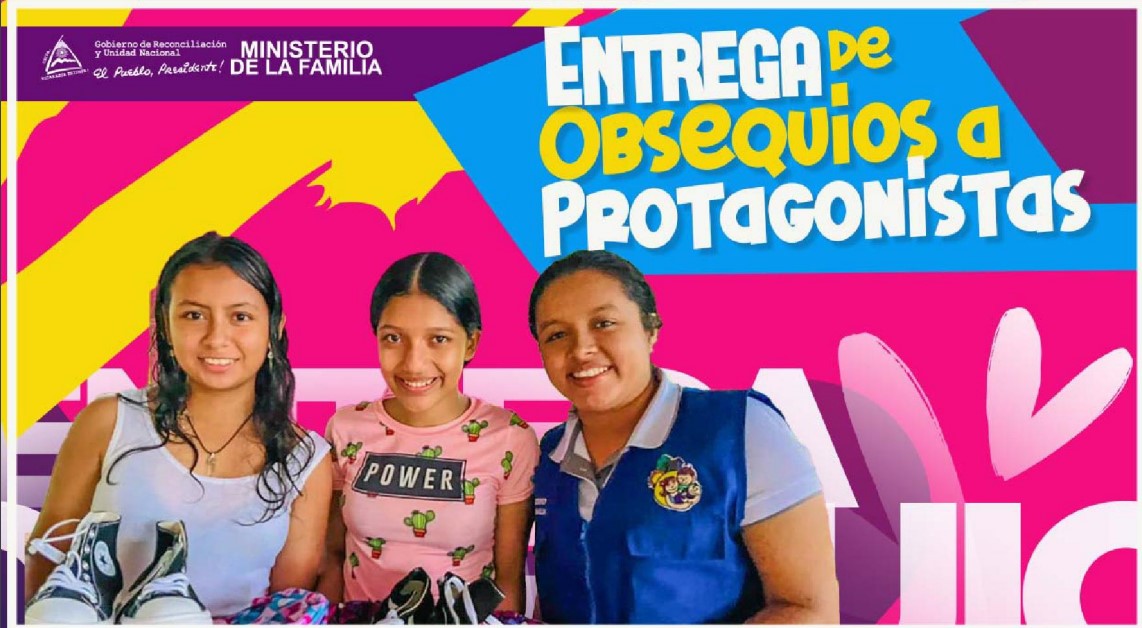 ÁLBUM FOTOGRÁFICO ENTREGA OBSÉQUIOS A PROTAGONISTAS